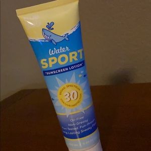 Gag gift liquor flask